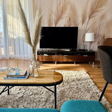Apartment Remora